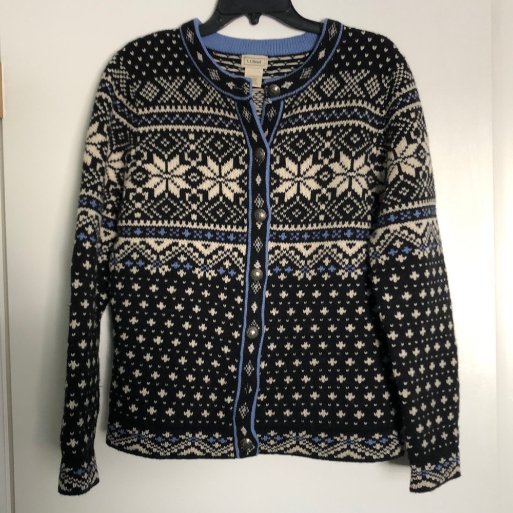 LL Bean - 100% Lambswool - Snowflake Fair Isle